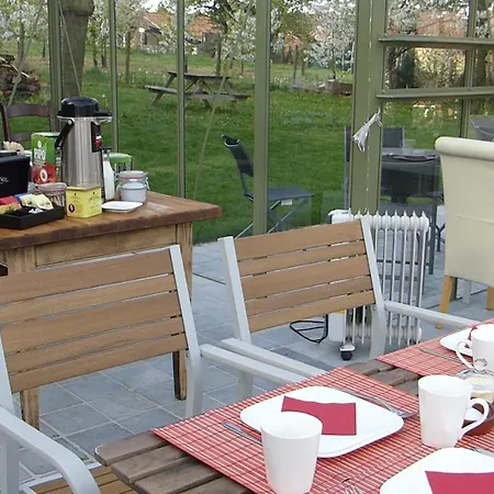 Bed & Breakfast Casa De Paja 2*